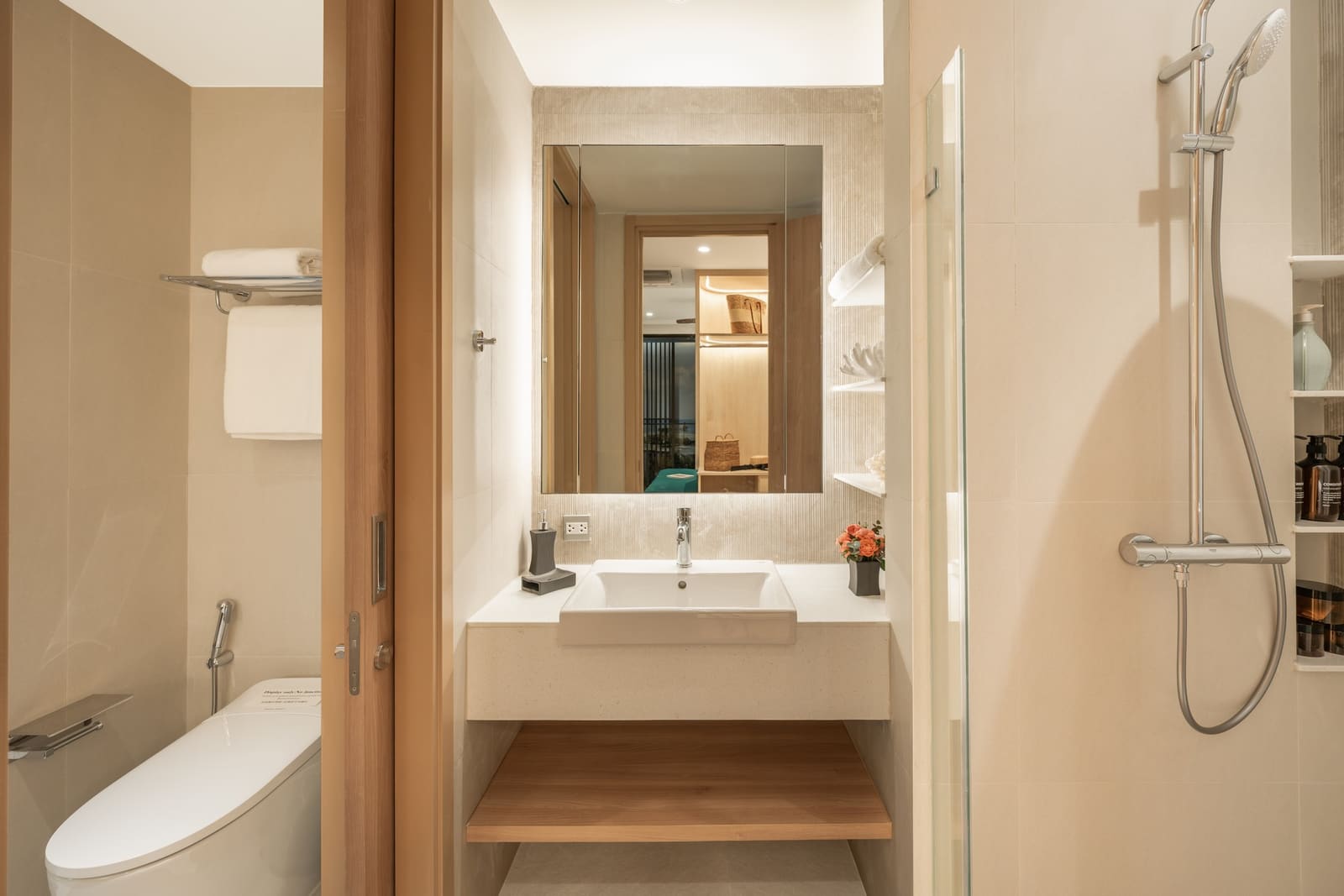 Laguna Lake Residences Aster