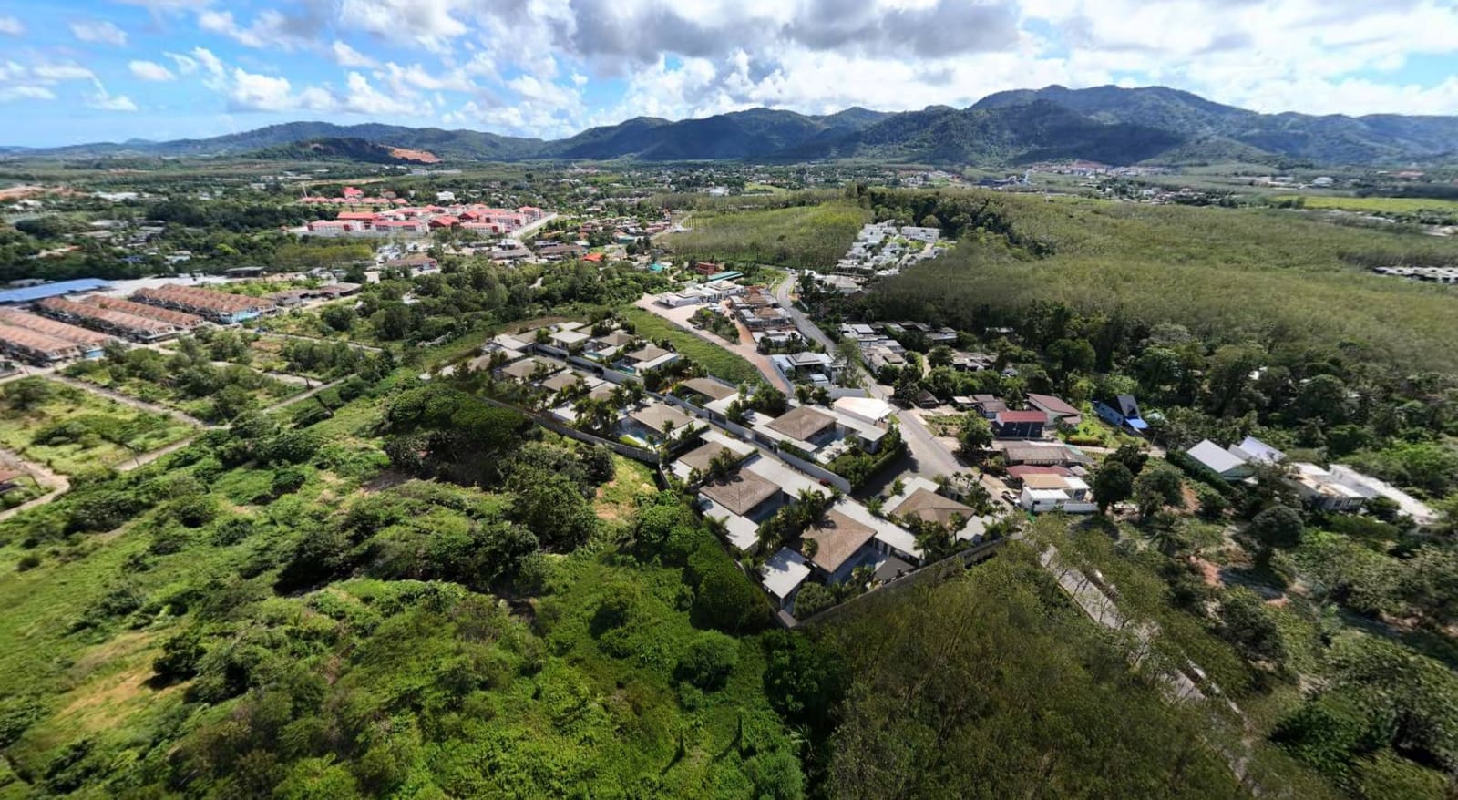 Sunti Villas