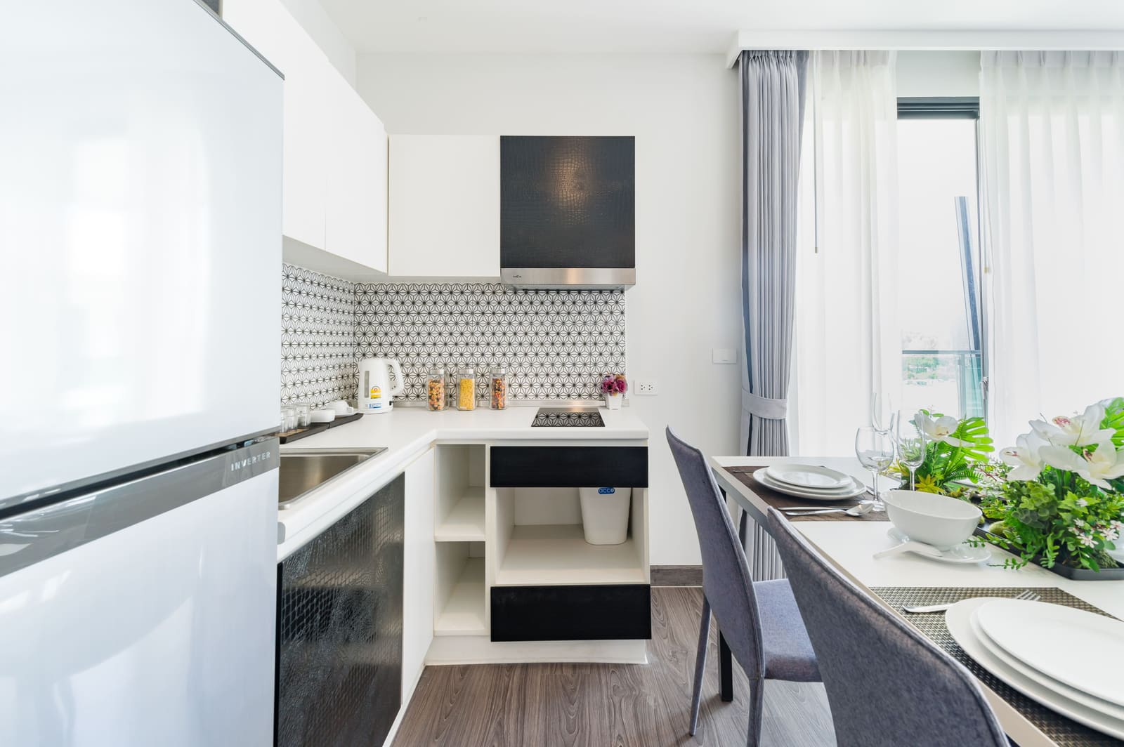 Royal Lee The Terminal