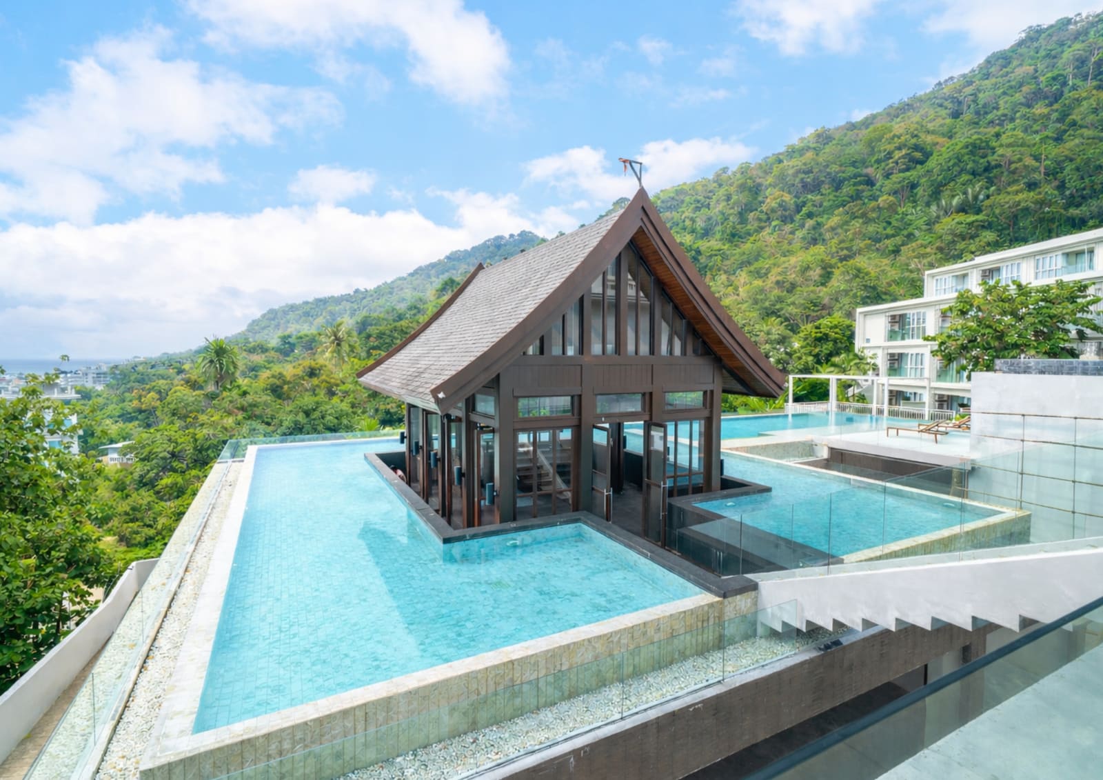 Seavale Residence Patong