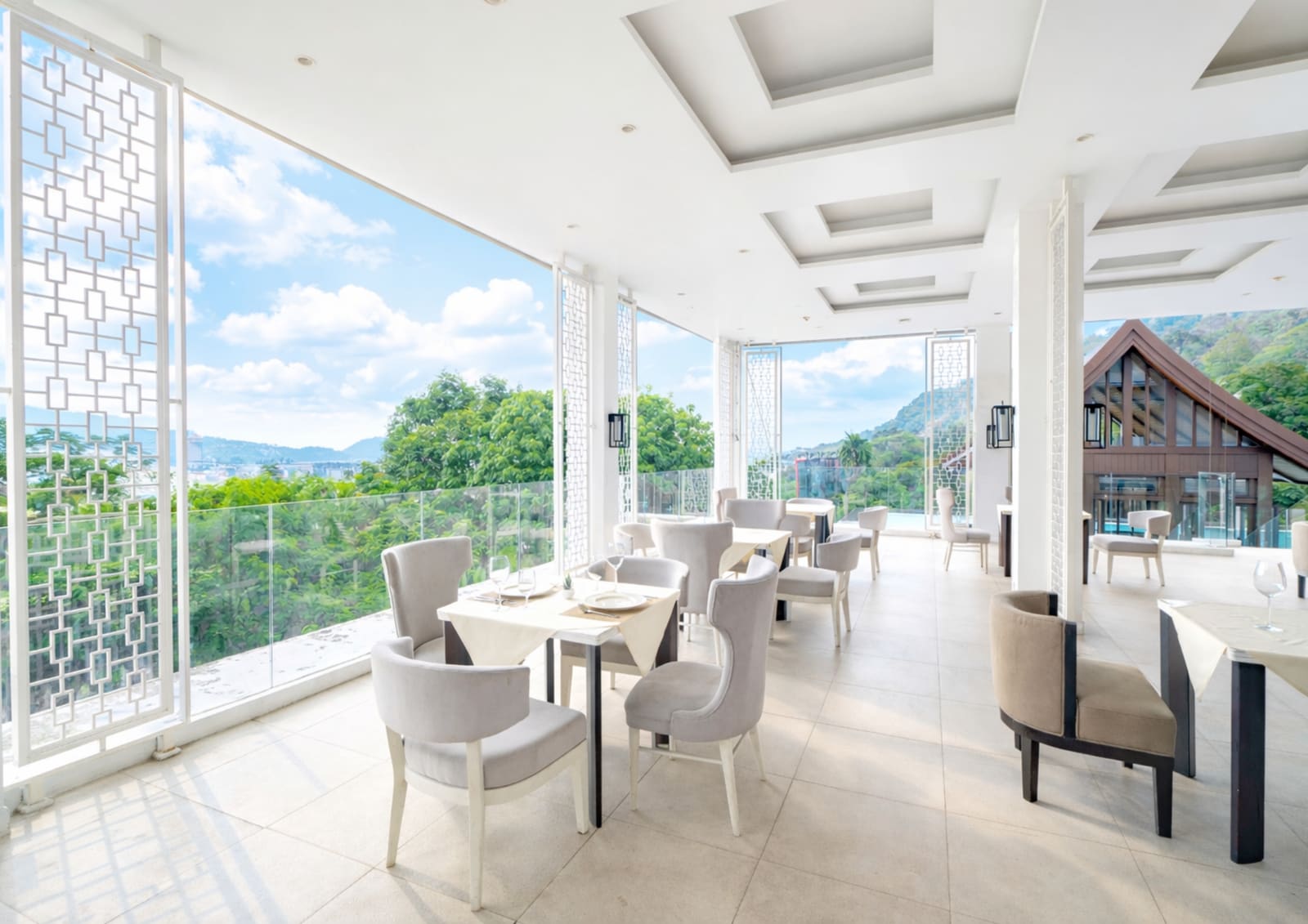 Seavale Residence Patong