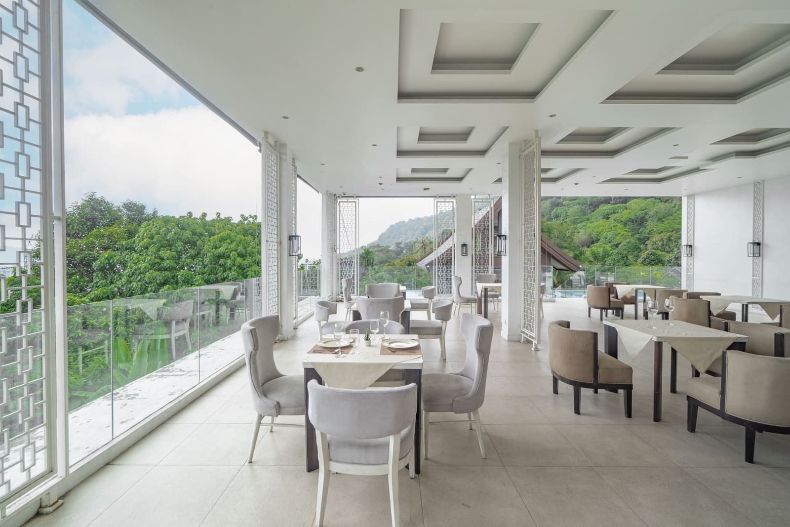 Seavale Residence Patong